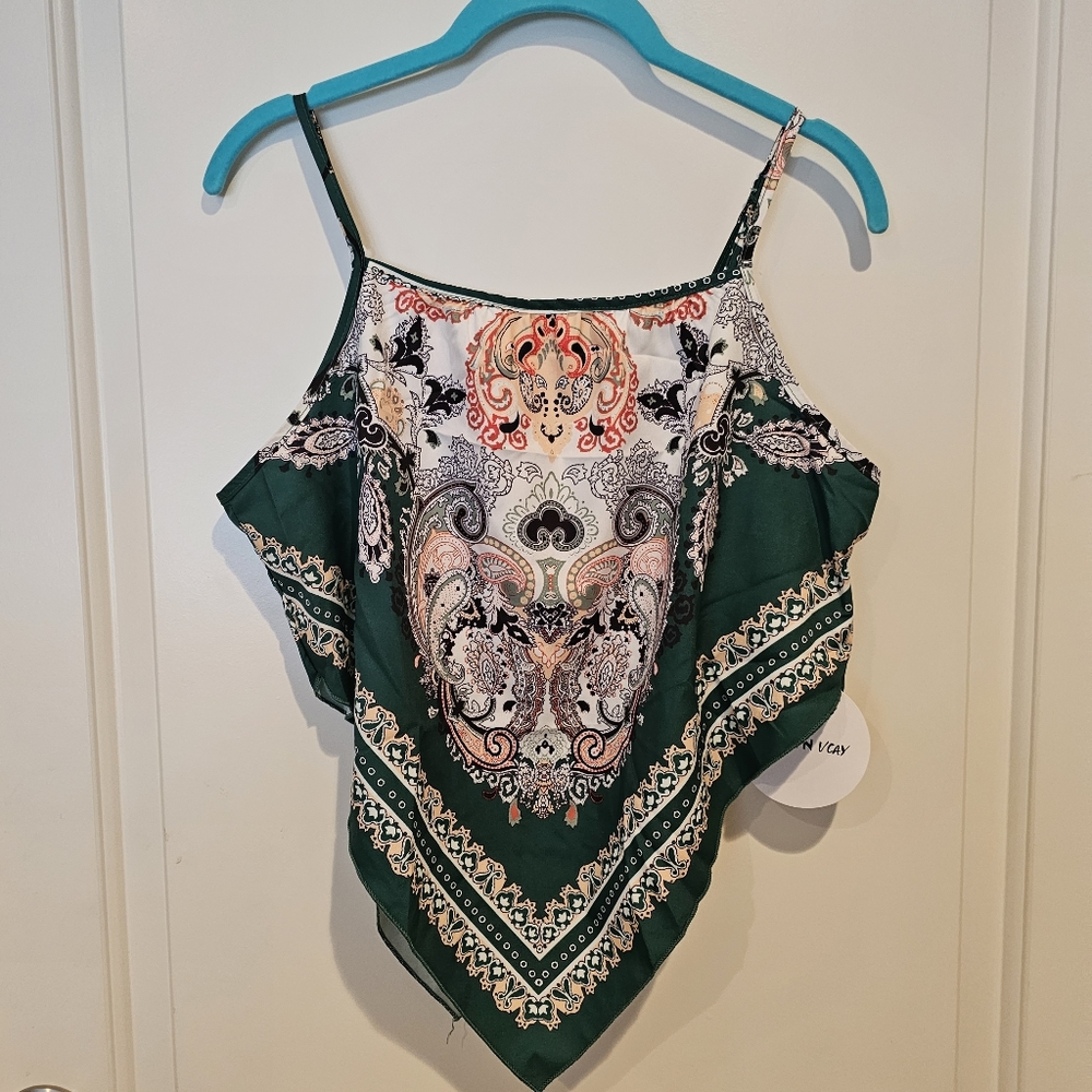 SHEIN VCAY Paisley Print Hanky Hem Cami Top